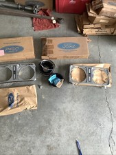 Nos 1975-1978 Ford LTD Headlamp Doors Kit Pair D5AZ-13008-A-B  picture