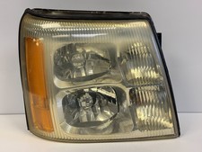2002-2006 Cadillac Escalade Right Passenger Side Halogen Headlight 15181850 picture