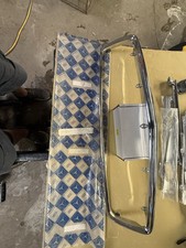 1971-1989 R107 380SL 450SL 560SL Mercedes Benz SL-Class Chrome Front Grille OE picture