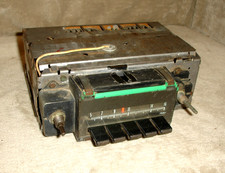 Vintage 1970 OEM GM Delco AM Radio 01BPB1 7313091 Chevy Chevelle UNTESTED picture