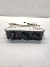 2000-2001 Mitsubishi Galant AC Climate Temperature Control With AC 1412788 picture
