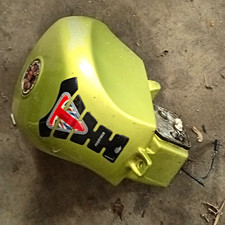 1997 Triumph Daytona 955i Speed Triple Fuel Tank Fully Intact Great Condition picture