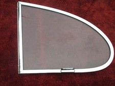 1959 1960 1961 Jaguar MKlX Mark 9 Passengers Side Rear Vent Wing Window picture