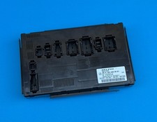 2006-2013 Mercedes W164 ML350 R350 ML55 Rear SAM Module Control Unit Signal OEM picture
