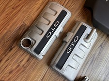 2004 Pontiac GTO Fuel Rail Covers picture