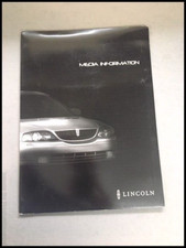 2000 Lincoln Town Car Cartier L and LS Concept Media Press Brochure Folder picture