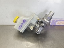 17 2017 DODGE CHALLENGER R/T 5.7L MASTER BRAKE CYLINDER picture