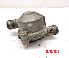 1985 85 Honda Magna VF 700  V45 thermostat housing picture
