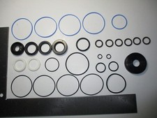 PORSCHE 924S 944 944 TURBO 951 S2 968 POWER STEERING RACK SEAL KIT W/INSTRUCTION picture