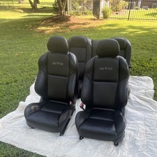 Pontiac GTO Black Leather Power  Seats 2004-2006 Complete Set picture