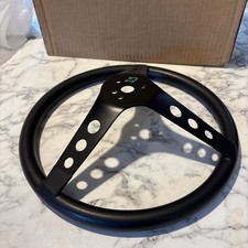 Grant 338 Classic Steering Wheel picture
