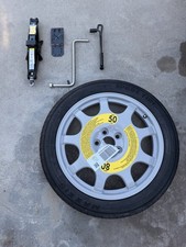 2024 2025 2026 2027 BMW 5 Series 530 540 M550i Emergency Spare Tire Jack Kit 18” picture