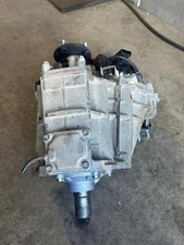 2003-2009 Toyota 4runner 6 cylinder Transfer Case Assembly OEM picture