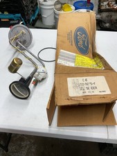 1985-1986 Ford Truck New OEM Sending Unit Non Efi E5TZ-9275-F picture