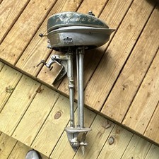 Vintage 1946 1947 Evinrude Ranger 1.1 HP Not Sure If Runs Good Condition As-Is picture