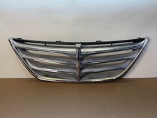 2009 - 2011 Hyundai Genesis Sedan Front Upper Grill Grille OEM AH6593 DG picture