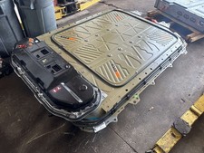 2027 RIVIAN R2 EV MAIN HIGH VOLTAGE BATTERY PACK ASSEMBLY 88KWH PT01360245-H OEM picture