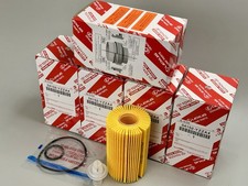 Set Of 5pcs. Toyota Oil Filters 04152-YZZA4 Cartridge Style DENSO 150-3023 picture