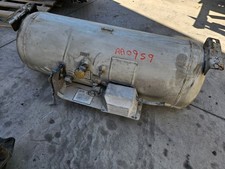 USED MANCHESTER 24.2 GALLON PROPANE TANK from 09 FLEETWOOD BOUNDER SHIPPED picture