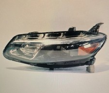 OEM CHEVROLET MALIBU LEFT DRIVER SIDE HEADLAMP ASSEMBLY 84653387 YEAR 2016-2018 picture