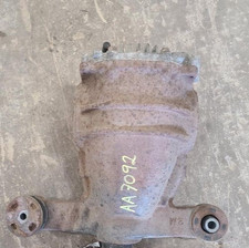 2004-2006 Lexus LS430  Rear Differential Axle Carrier OEM picture