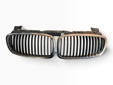 OEM 06-08 BMW E65 E66 7 Series LCI Front Center Kidney Grille Frame Assembly picture