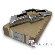 OEM 24-26 Chevrolet Silverado 1500 ZR2 front Grille Flowtie black chrome Emblem picture