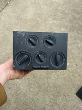 7D1820045E HEATING CONTROL UNIT WITH AC VW Eurovan Camper 2002 picture