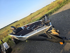 16ft Boat 50hp Force Motor picture