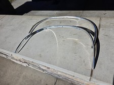 Vintage 1970-1974 Mopar E-Body Wheel Well Opening Moldings – Right Side (Pair) picture