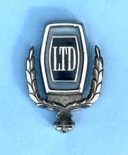 Vintage 1973-1976 Ford LTD Laurel Wreath Hood Ornament Emblem Original OEM picture