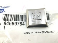 GM Mark of Excellence chrome 1 inch square Fender Emblem new OEM 84689784 picture