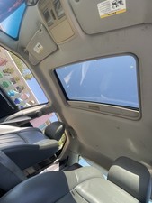 06 Chrysler 300C Complete Sunroof Assembly with Glass picture