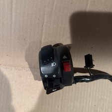 06 07 2006 2007 SUZUKI GSXR 600 750 LEFT HEADLIGHT SWITCH SIGNAL BLINKER OEM picture
