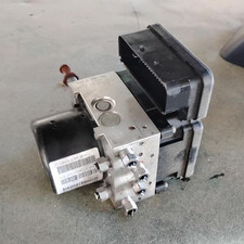 2015-2018 Jeep Wrangler ABS Module Assembly OEM Anti-Lock Brake Pump Clean Unit picture