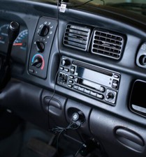 FOR 1994-2002 Dodge Ram 1500 2500 3500 ANDROID 15 Carplay Car Stereo Radio GPS picture