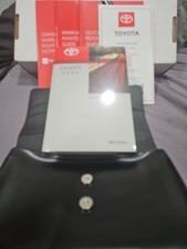 2022 toyota camry owners manual picture