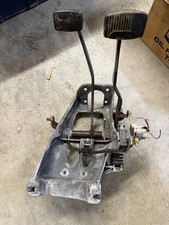 87-91 FORD BRONCO Truck Clutch & Brake PEDAL ASSEMBLY OEM 1987-1991 picture