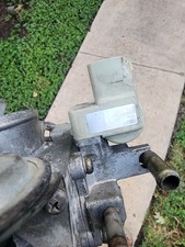 Toyota 4Runner Throttle Body Valve Assembly 3.4L V6 22210-62220 OEM 1996-2001 picture