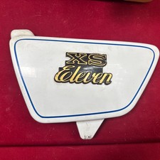 1978 - 1981 Yamaha Xs 1100 Original Side Panel Cover WITH TAB picture