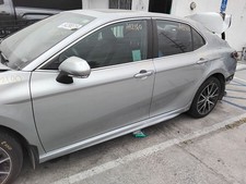 Passenger Rear Suspension SE Nightshade Edition FWD Fits 18-24 CAMRY 135459 picture
