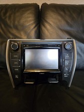 2015-2017 Toyota Camry JBL GreenEdge HD Radio Head Unit Navigation Screen OEM  picture