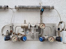 manifold de gaz double détente / Air Liquide Dual Gas Manifold – Stainless Steel picture