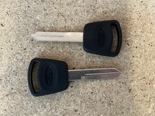 2 OEM FORD TRUCK FACTORY ORIGINAL KEY BLANK 164-R0479 NON-TRANSPONDER 693224 C33 picture