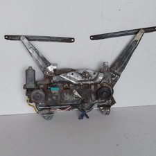 01-07 Toyota Sequoia Rear Lift Gate Window Reguliator With Motor picture