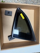 2008-2013 Nissan Rogue Right Quarter Window Glass OEM Part picture