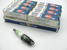 (8) VINTAGE Acdelco R42TSM Spark Plugs OEM GM 5613557 picture