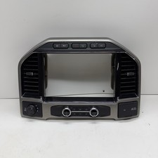 2022 F-250 F-350 F-450 SD Control Panel w/ radio controls and vents picture