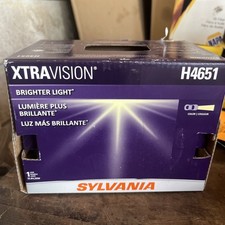 NOS Sylvania XTRAVISION H4651 Replacement Headlight picture