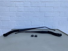 2015 Nissan Sentra Front Windshield Wiper Arm Pair OEM picture